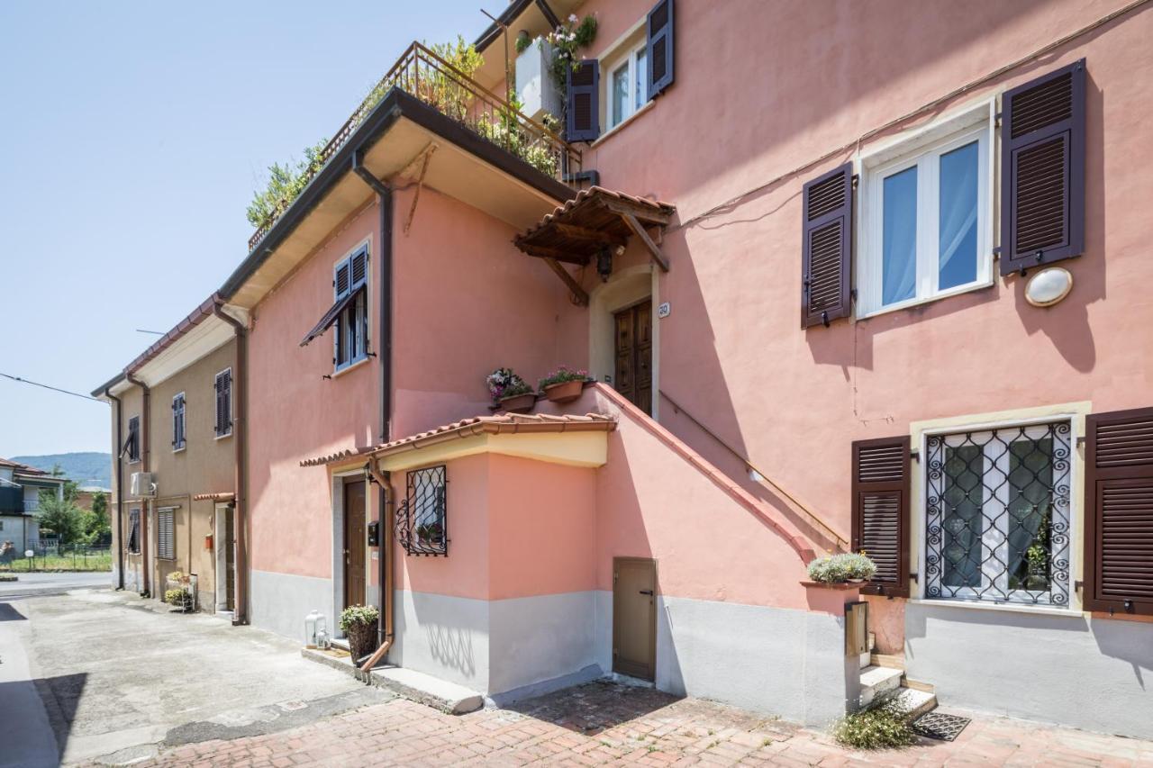 La Crociata Panzió Sarzana Kültér fotó